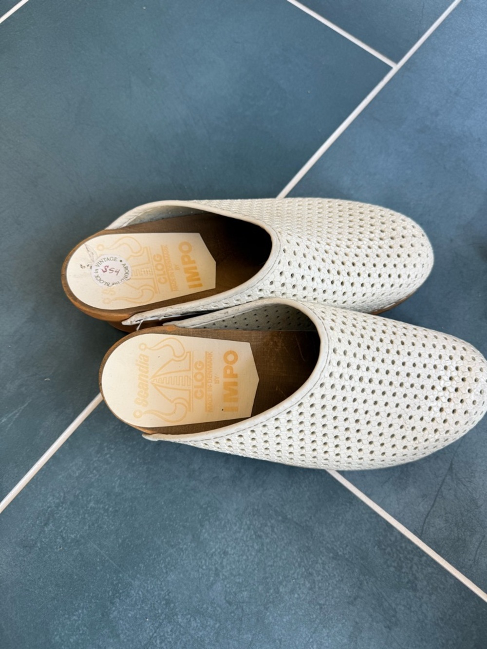 Vintage Cream Perforated Leather Clog Mule - Picture 2 of 2